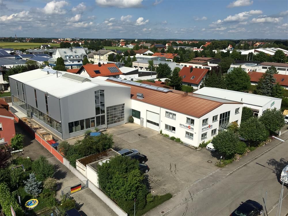 ETTLINGER – filtrace taveniny (ilustrační fotografie)